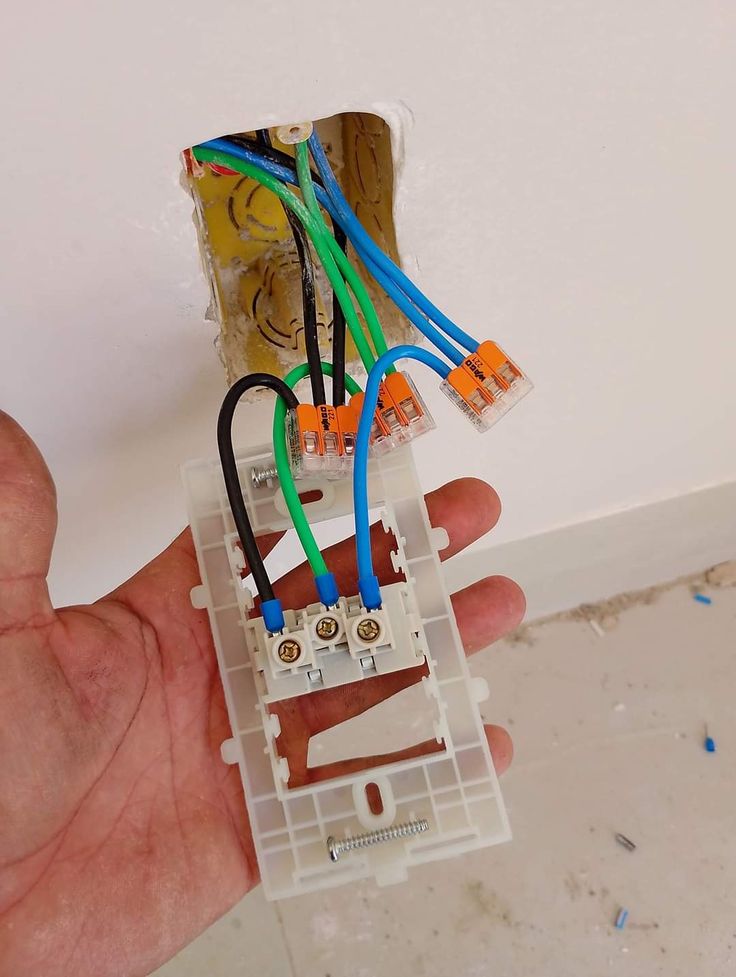 services-03 Instalacao De Tomadas 127V