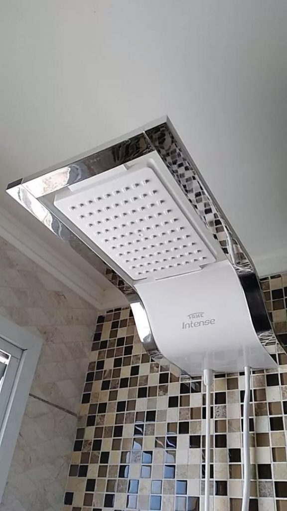 ducha chuveiro eletrônico luxo chrome intense potente fame shopee brasil